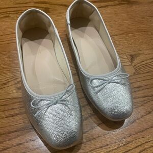 Women's Silver Ballet Flats